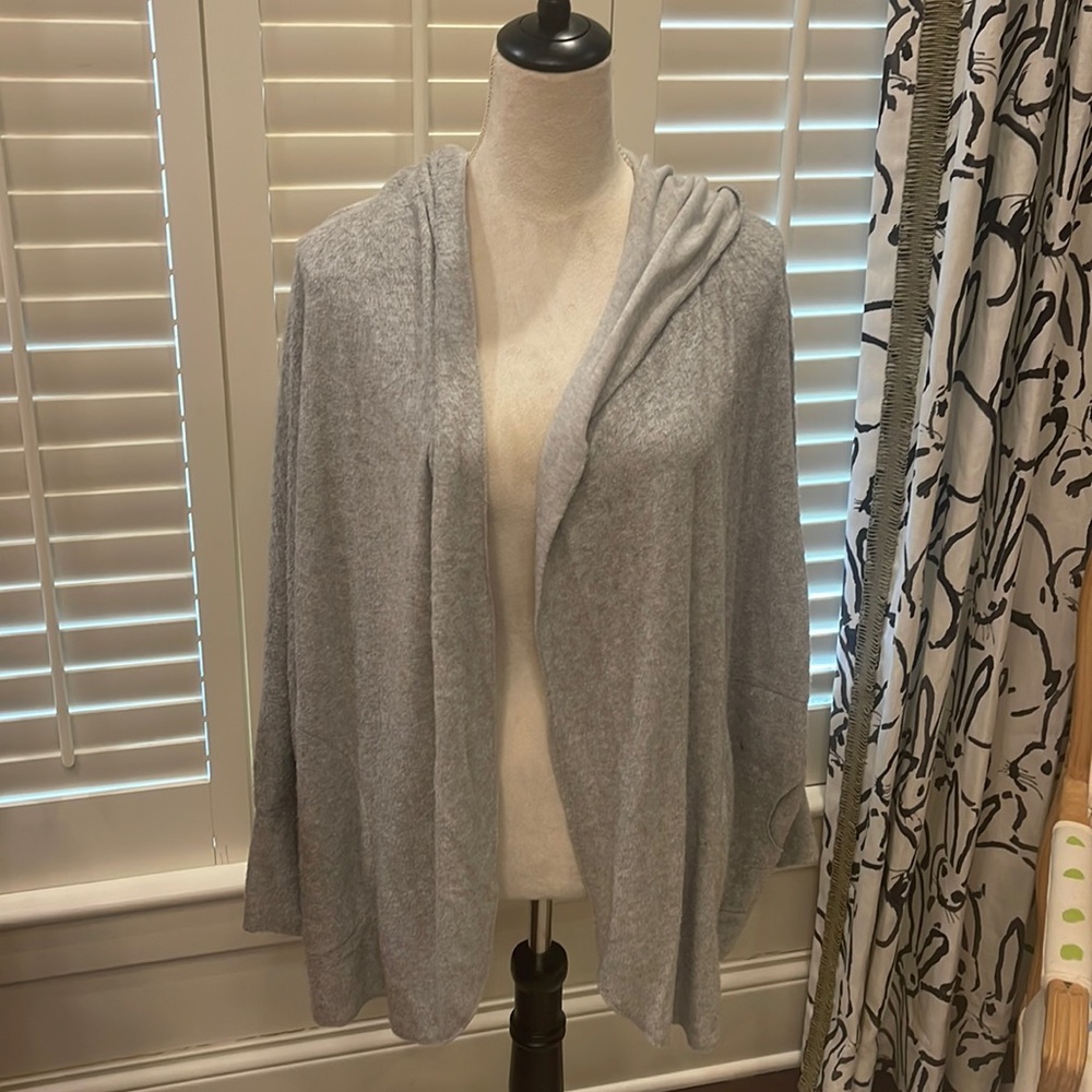 Beautiful People wrap with sleeves